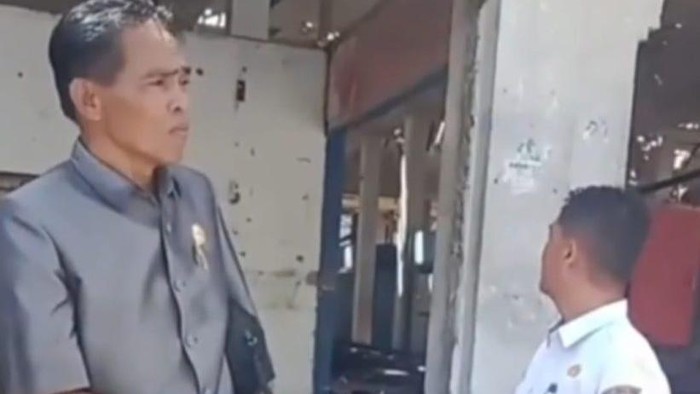 caci-maki-pekerja-proyek-1760934667976_169